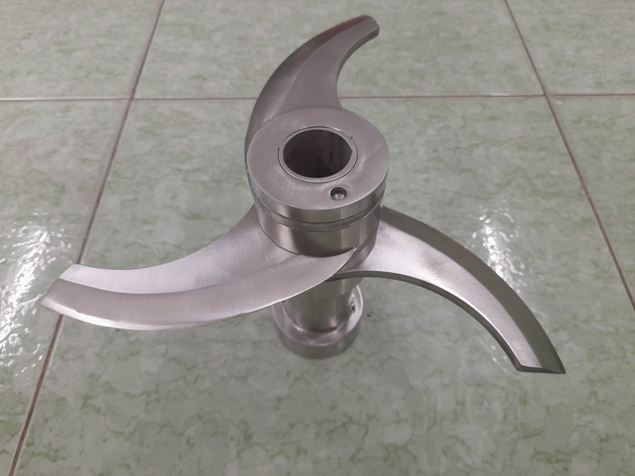 Cán dao máy xay thịt 3 cánh 